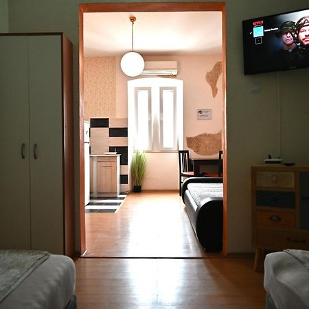 Ivana Rooms プーラ エクステリア 写真
